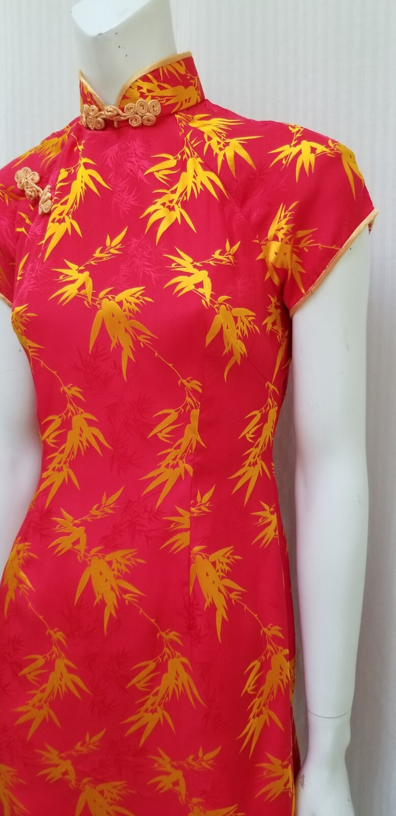 Vintage Red Yellow Satin Bamboo Jacquard Cheongsam Mini DRESS – Size S – EUC