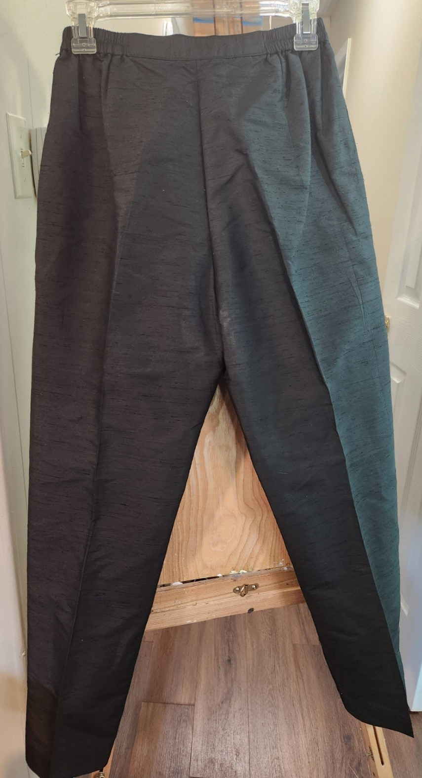 VINTAGE MISS MING SINGAPORE SILK OUTFIT (2 blouses & 2 slacks)