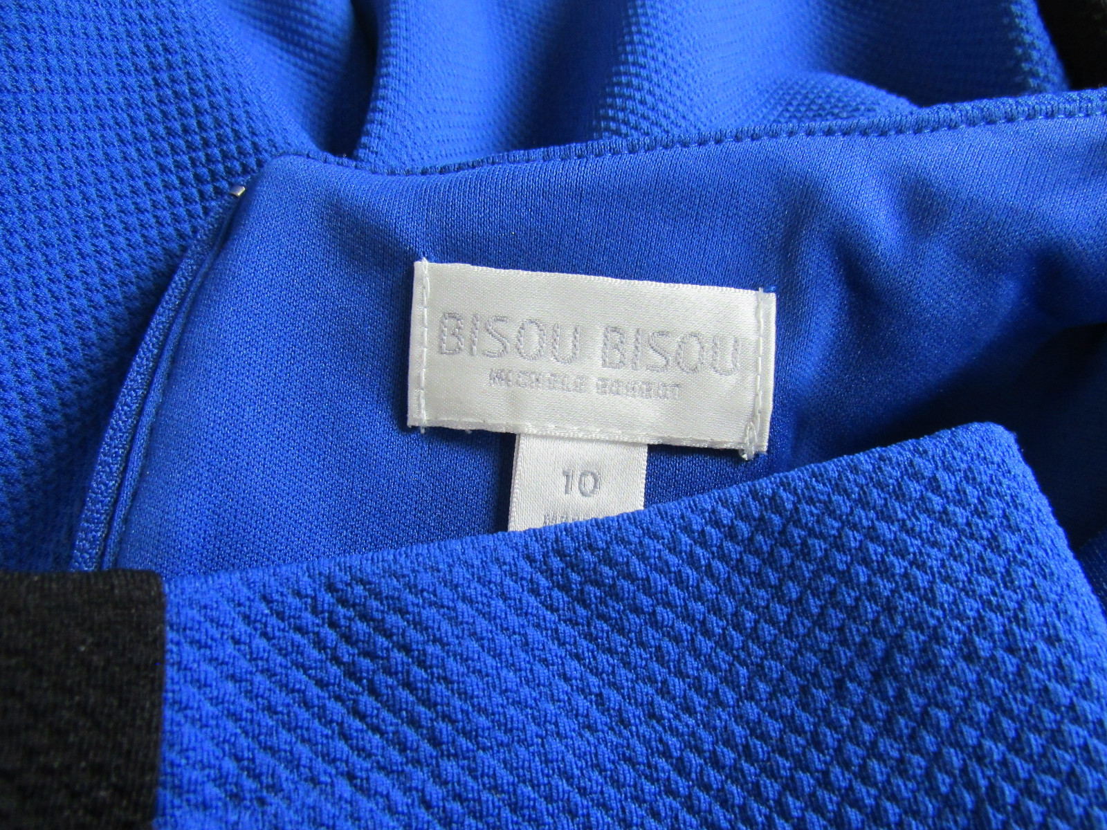 BISOU BISOU SIZE 10 DRESS POLY SPANDEX BLEND BLUE BLACK LINED LIGHT TEXTURE