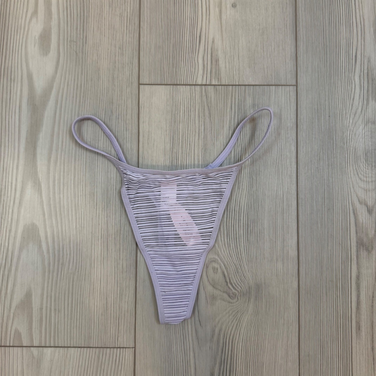 Victoria’s Secret Vintage 2000s Lavender Striped Mesh String Thong NWT Small