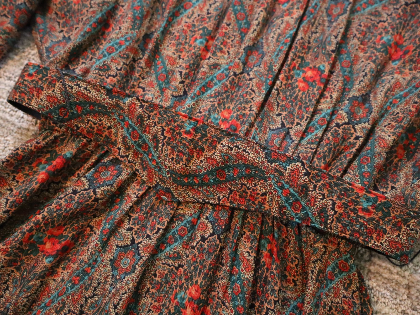 Vintage Dress Floral Paisley Gorgeous Seasonal Colors & Details Sz. 7/8 Phoebe