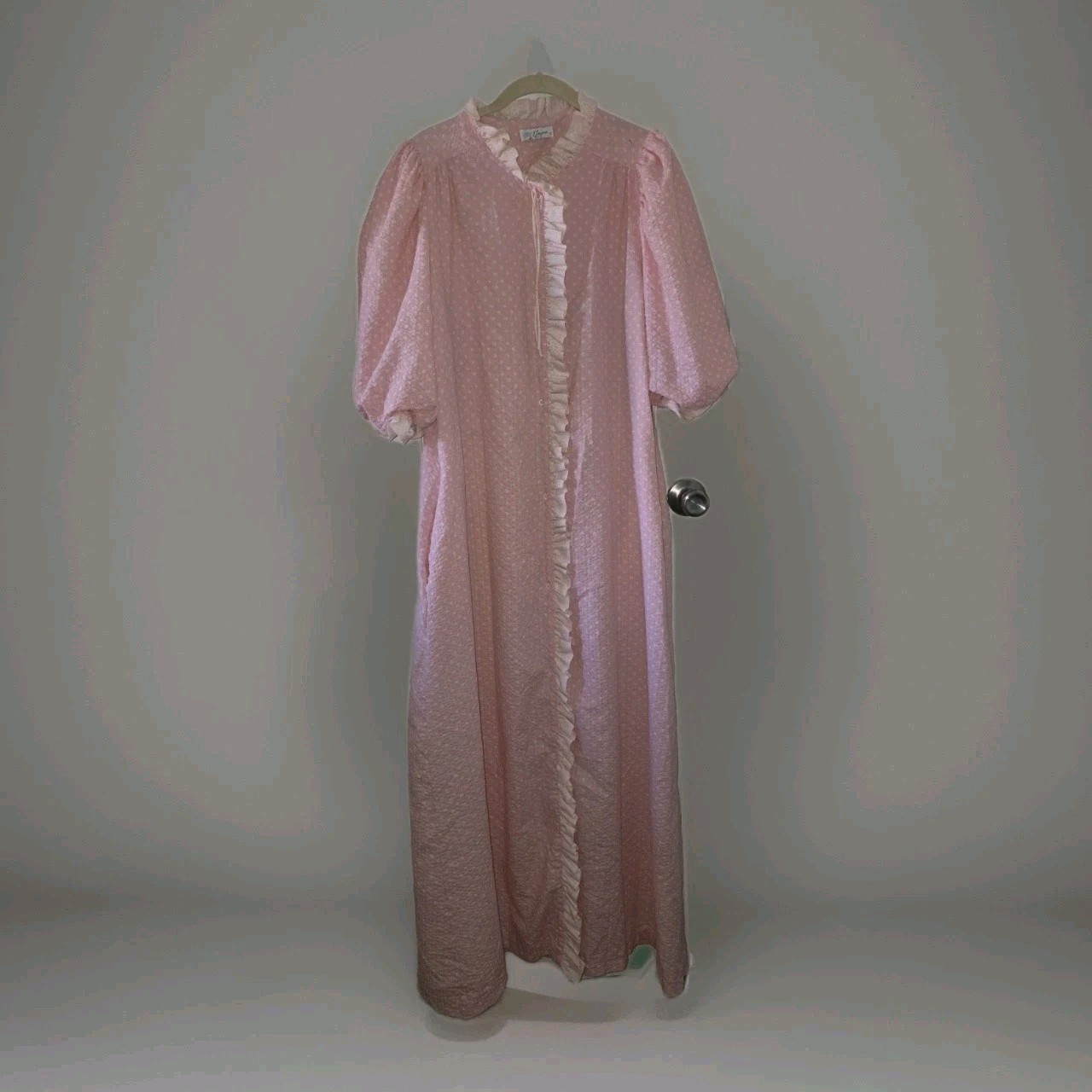 Vintage Miss Elaine Ruffle Pink Floral Nightgown (Medium)