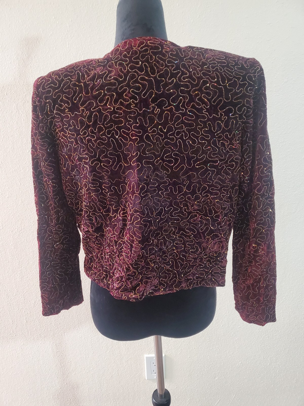 Vintage Norton McNaughton Velvet Burgundy Blazer Gold Detail Flashy Elegant