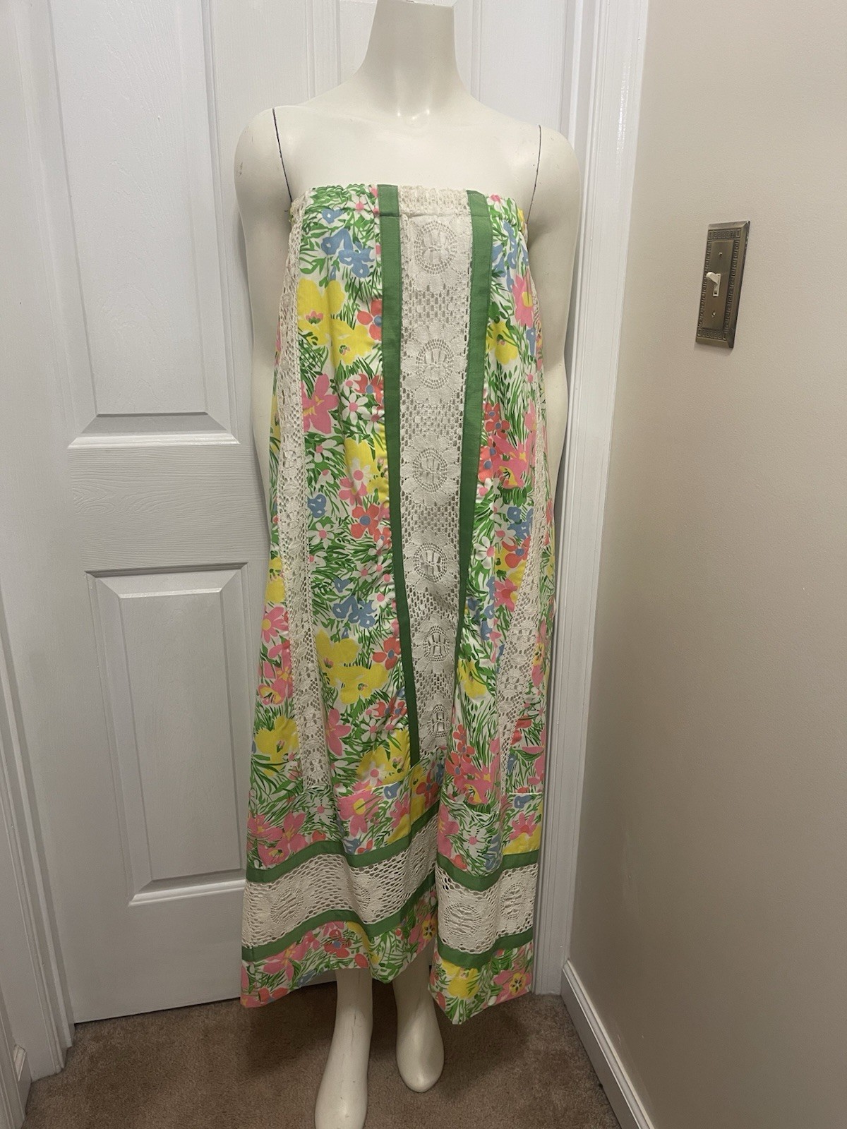 Vintage Floral Patchwork Strapless Dress Skirt Lace Cottagecore 70s Prairie Pink