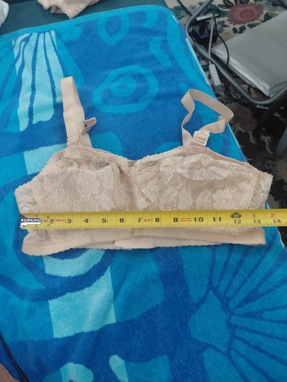 Vintage Lady Cameo Lingerie Bra Size 34F