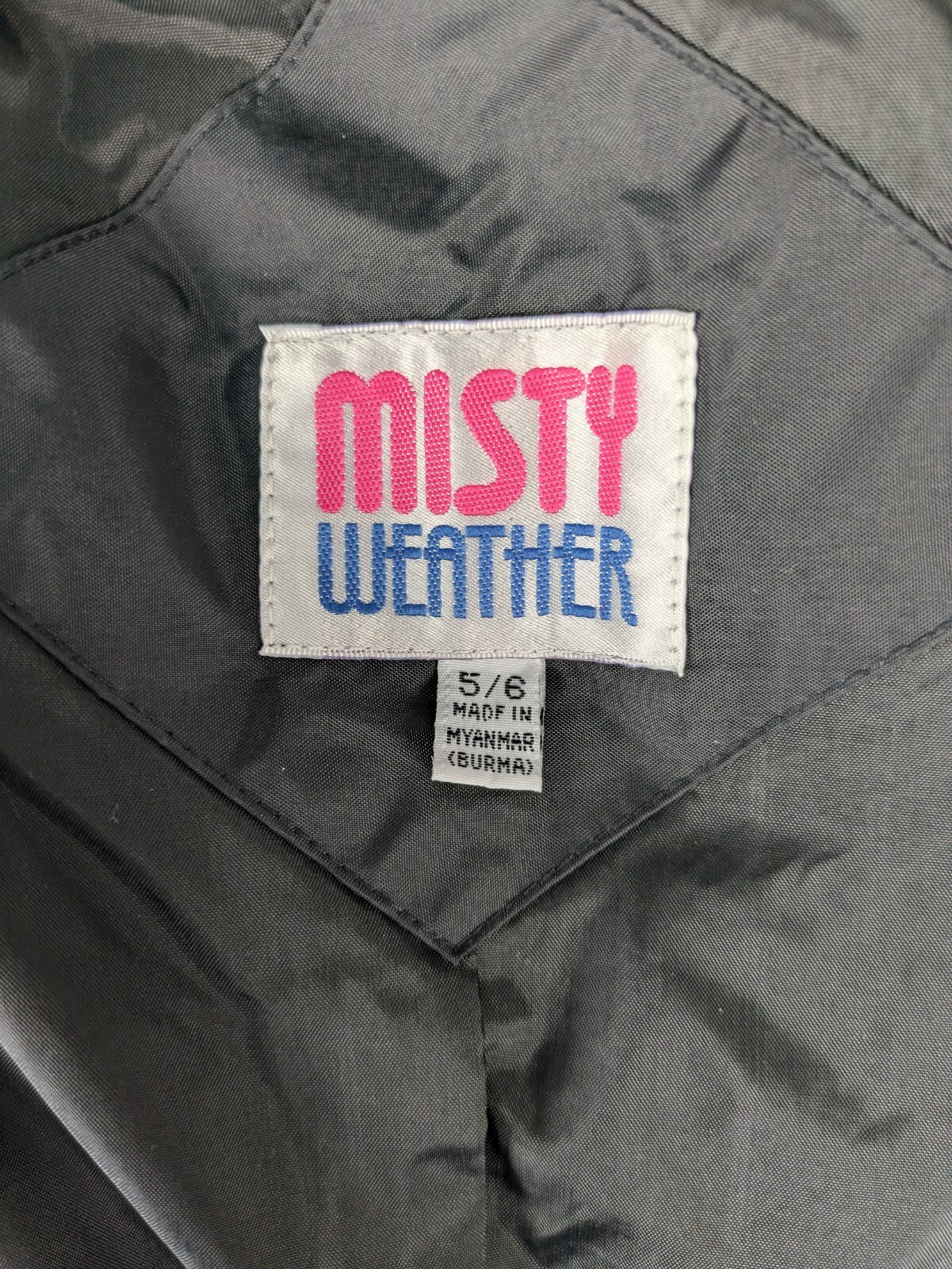 Vintage Women’s Rain Coat Long Black Trench Fog Nylon Jacket Pleated 5/6