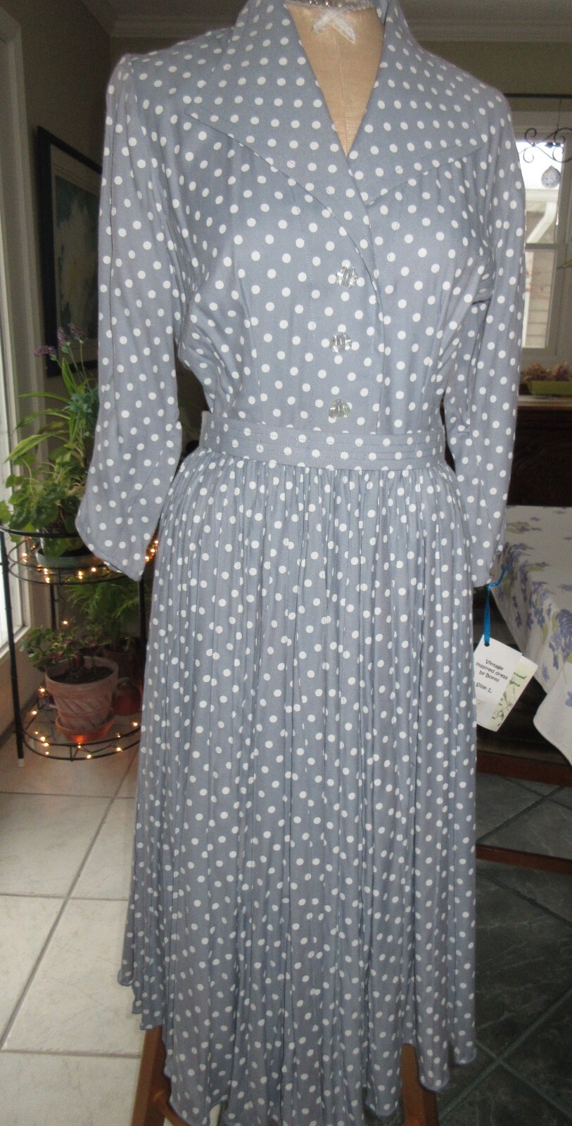 VINTAGE INSPIRED 50s STYLE PERMANENT PLEAT VINTAGE RAYON BLUE DRESS,SIZE 12,USA