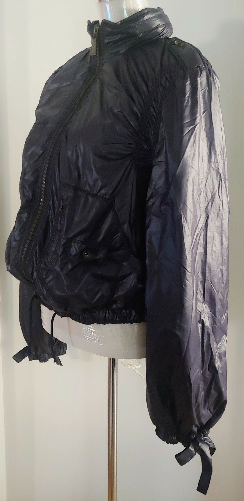 JACKET PUFFER WOMAN 90S MOSCHINO jeans made in Italy size 46 approx M/L Rare