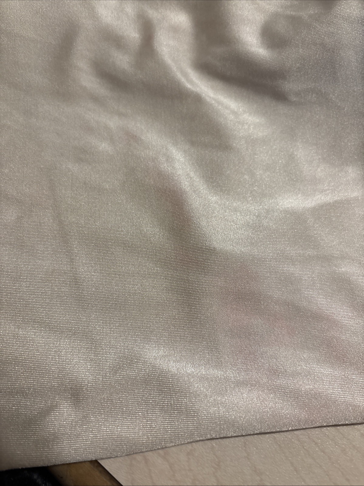 VTG SILKY NYLON VANITY FAIR OFF WHITE SHINY CAMI SHIRT TOP NIGHTY PJ 40”