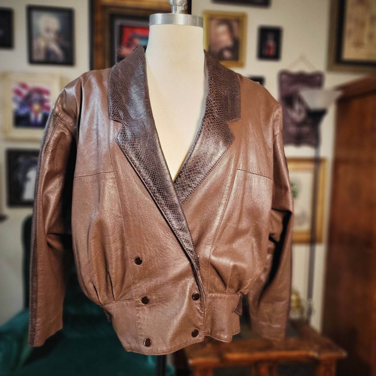 Lora Brown Leather Jacket Vintage 80s Snakeskin Print Trim Batwing Cropped 8