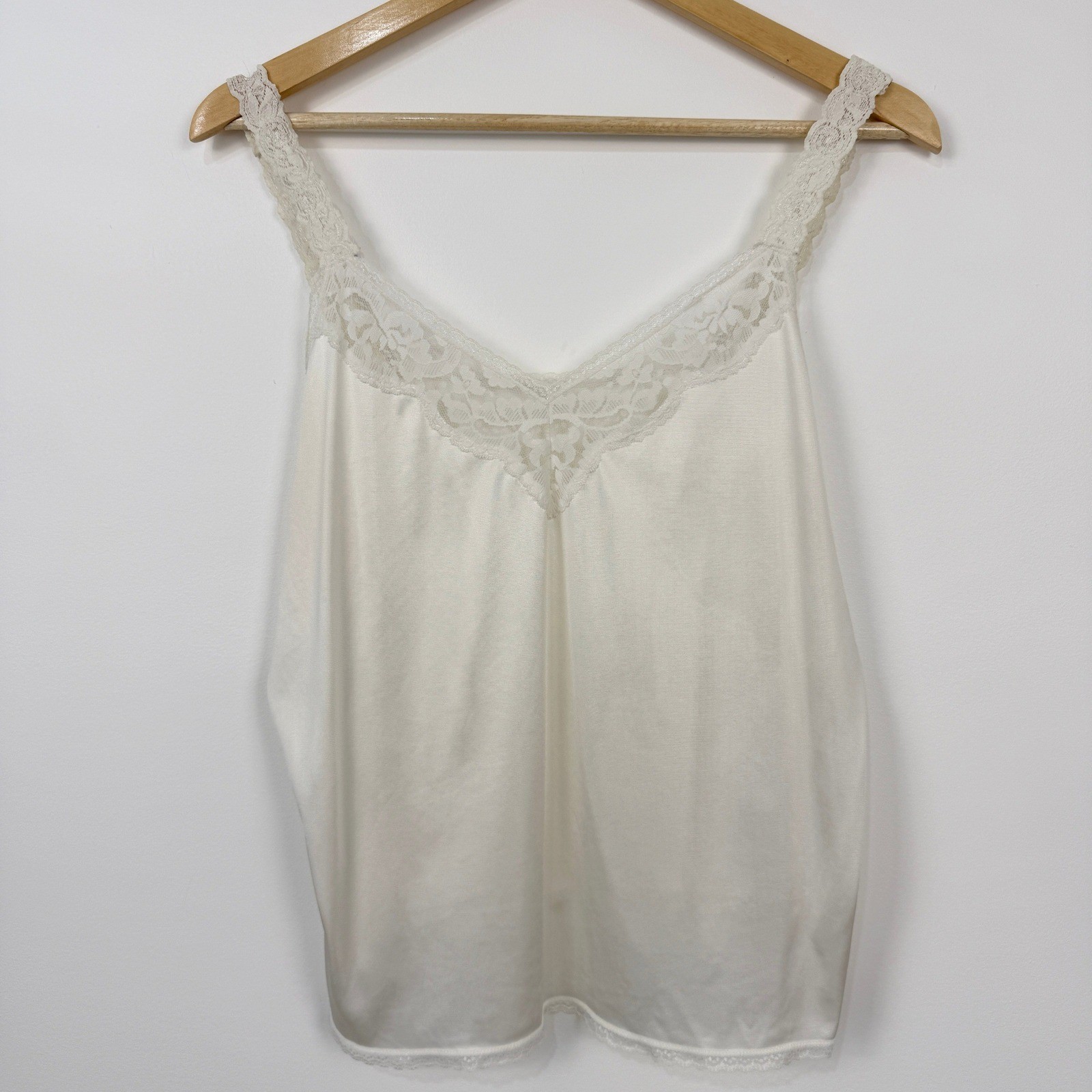 Vintage 90s Y2K Vanity Fair Semi Sheer Nylon Lace Camisole Slip Top Ivory Large