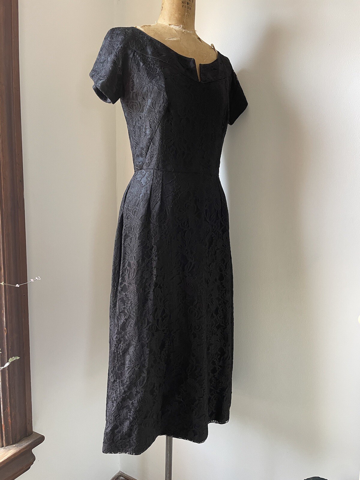 Vintage 1950’s Black Lace Cocktail Dress LBD Party Mid Century S