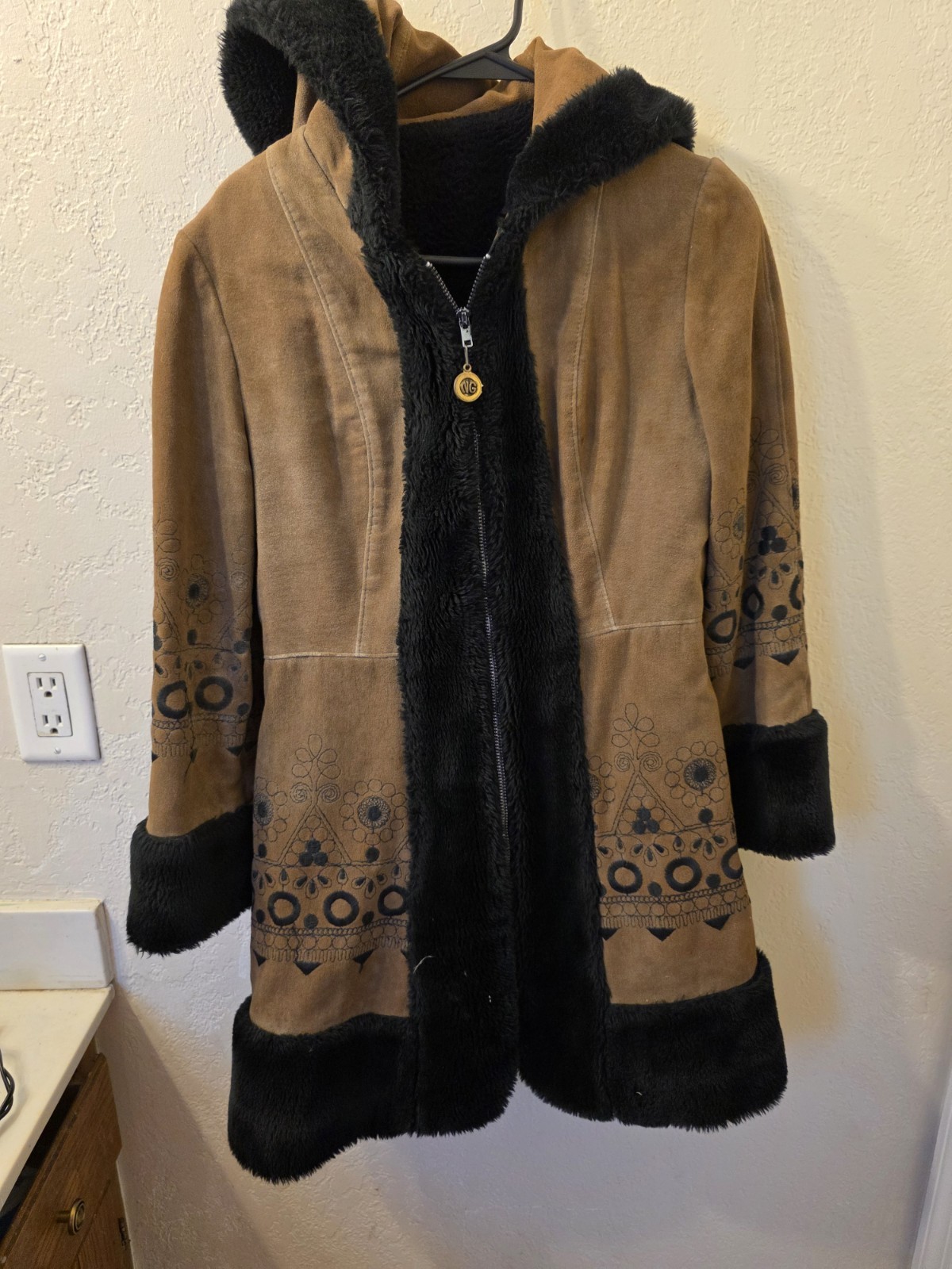 Vintage 1960s Boho Shearling Suede Coat Jacket Embroidered Penny Lane ILGWU