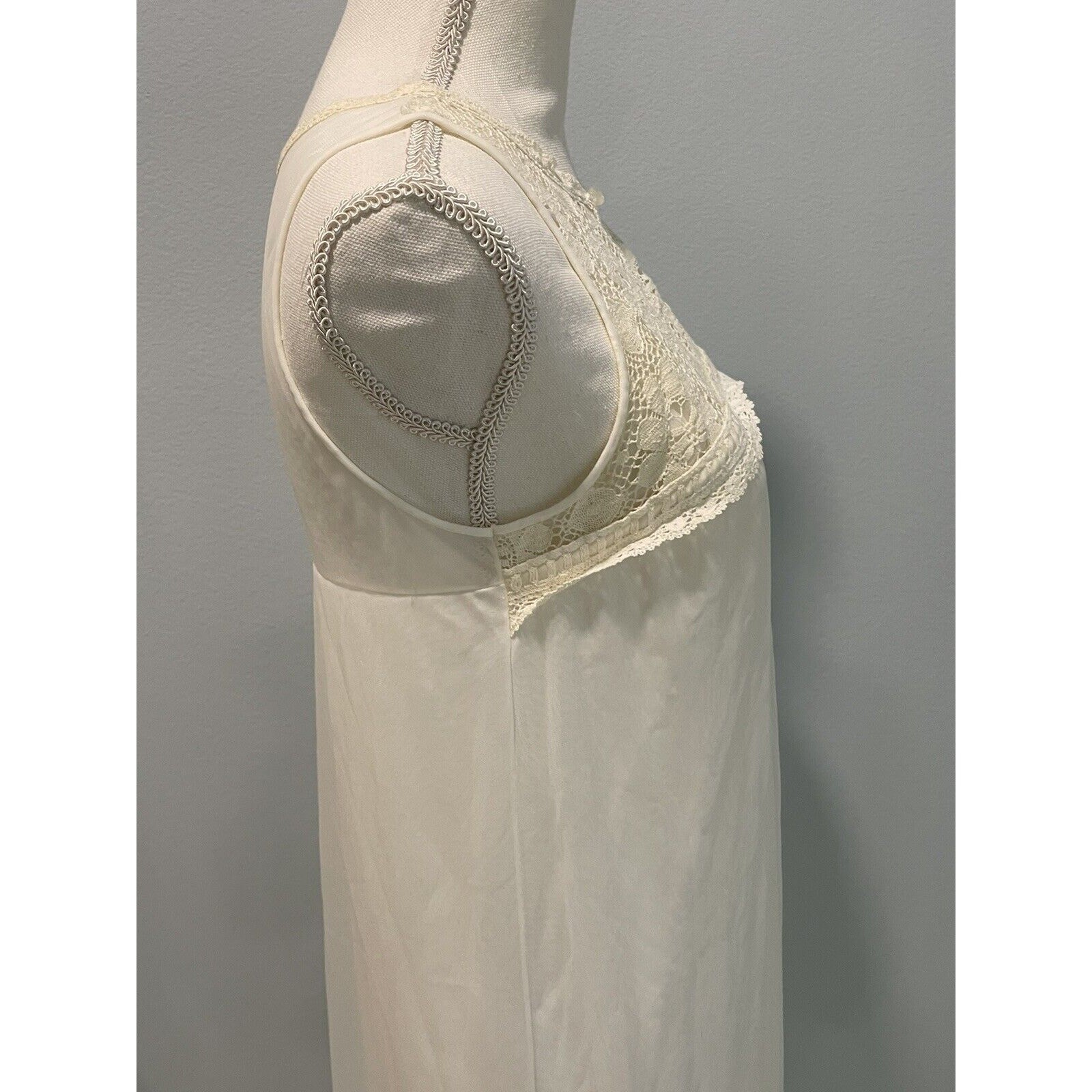 Vintage 1960s Nylon Lace Nightgown Robe Peignoir Set White Sears Roebuck Small