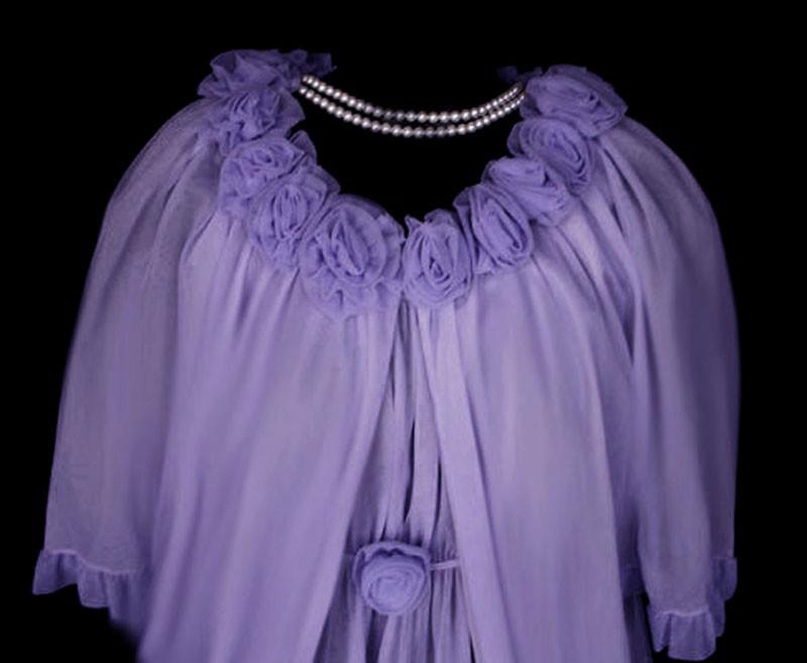 Vintage ’70s Jenelle French Lilac Peignoir Nightgown Set – Double Nylon Roses