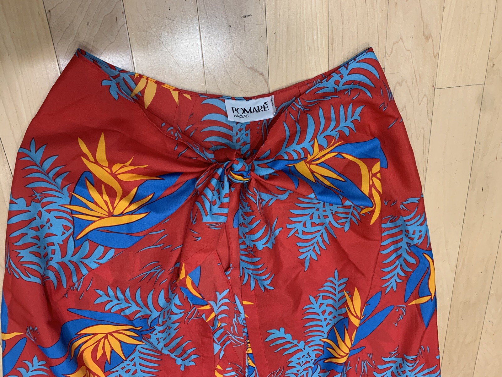 Vintage Pomare Hawaii Hawaiian Sun Beach Skirt NOS EUC HTF Bright Coverup Wrap