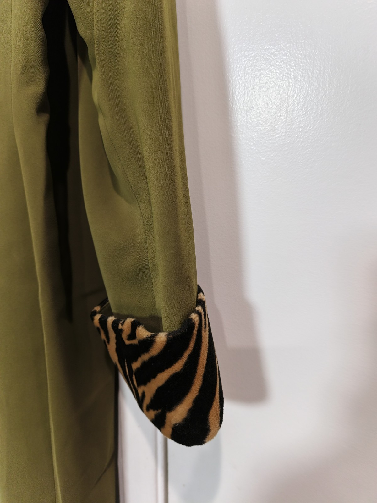 Belldini Olive Coat Animal Print Collar & Cuffs 100% Polyester USA 10 ITA 44