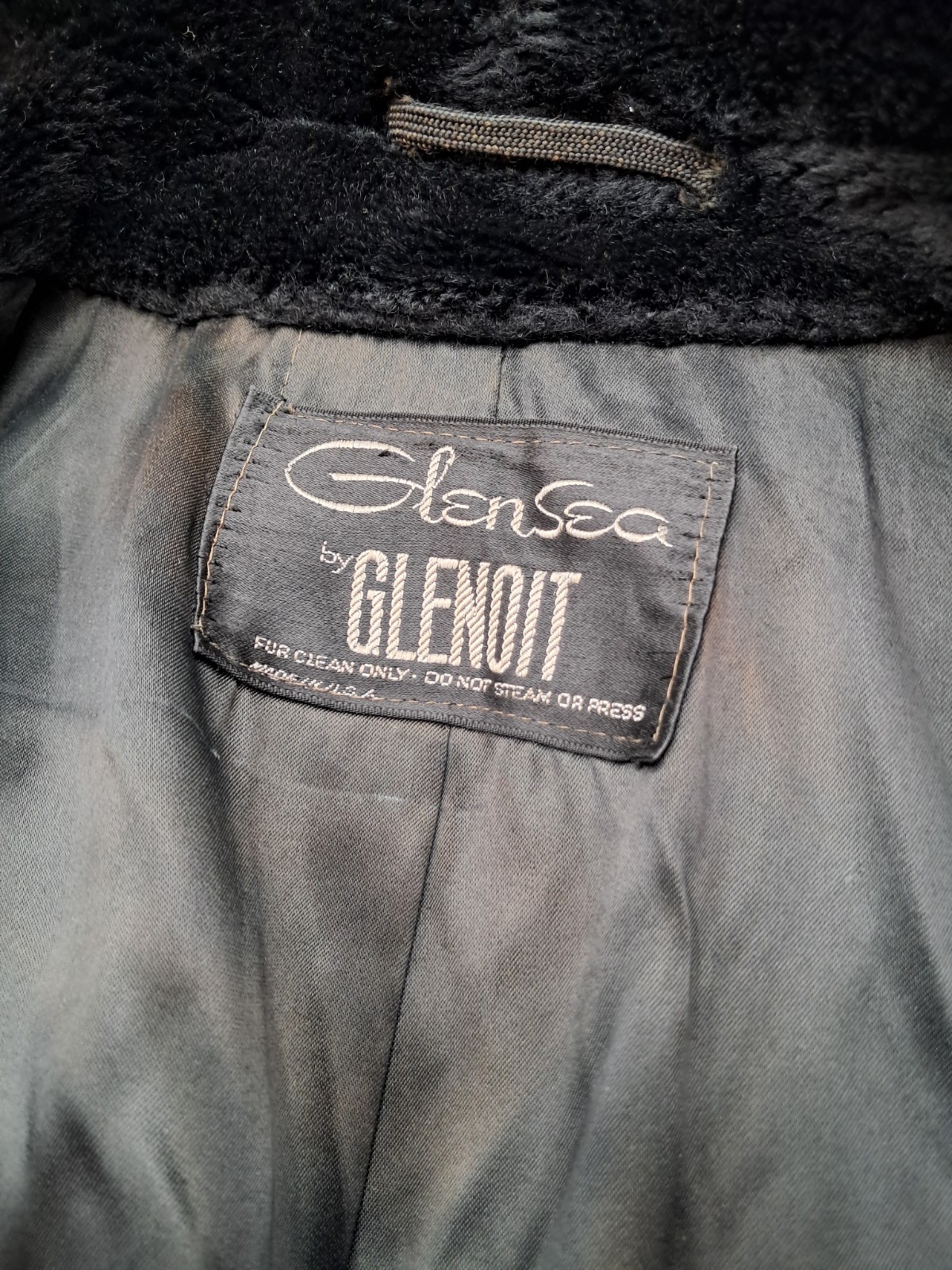 Rare Find Vintage 1960s-80s Glensea GLENOIT Black Faux Fur Mob Glam Swing Coat *