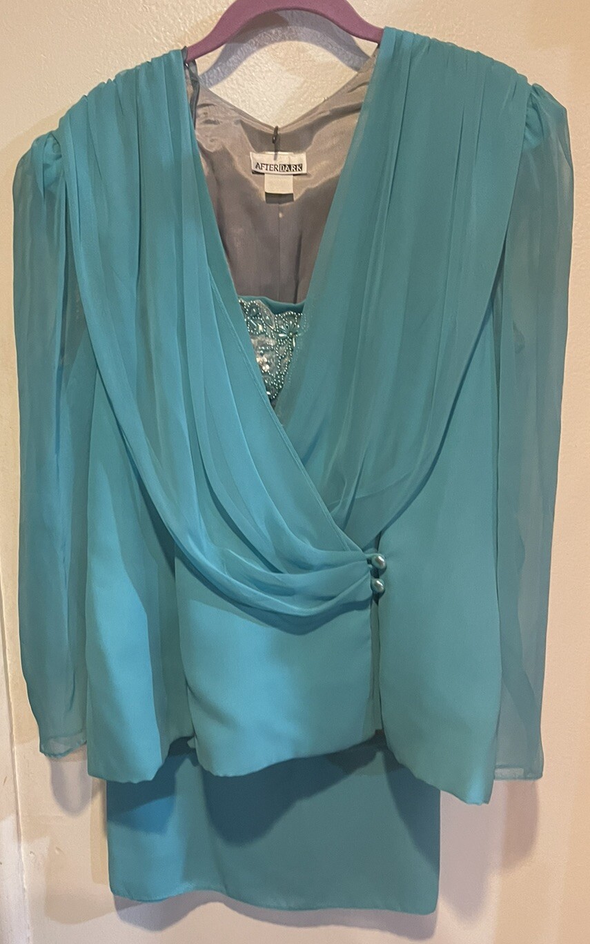 AFTER DARK Vintage Size 15-16 Turquoise Party Formal Women Top w/Pearls & Skirt