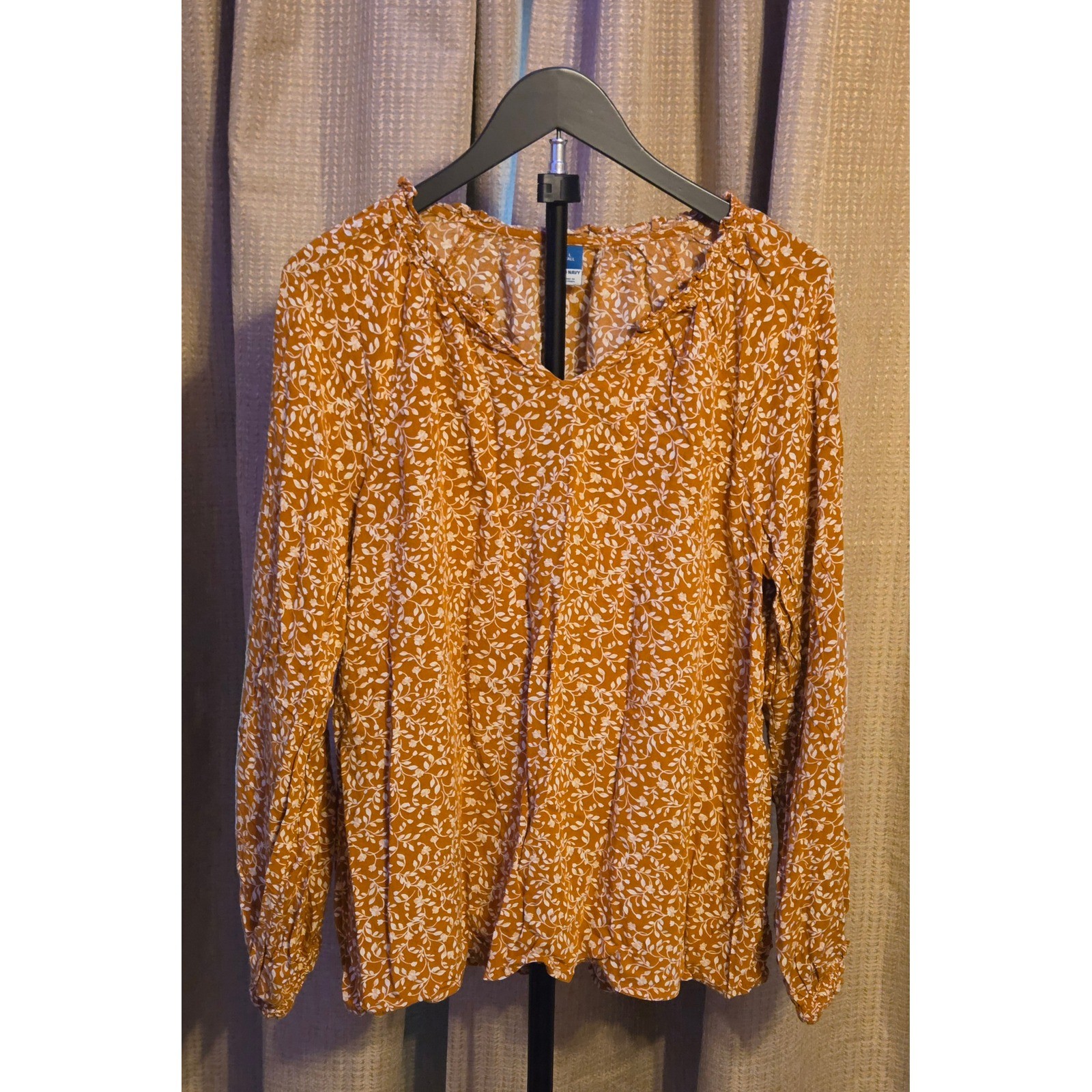 Old Navy Long Sleeve Floral Vine Print Blouse Women’s Large Tall