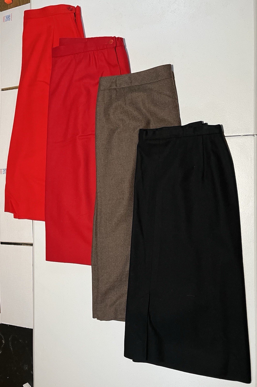 lot of 4 vtg Pendleton Wool Skirts Women 16 18 18W Plus Black Brown Red USA MADE