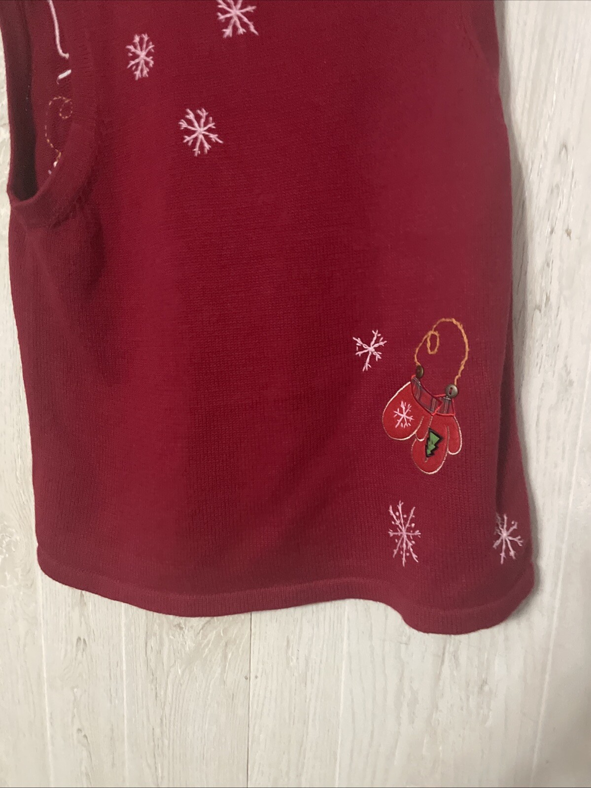 Basic Editions Winter (Christmas) Sweater Vest Size 1x Ice Skates