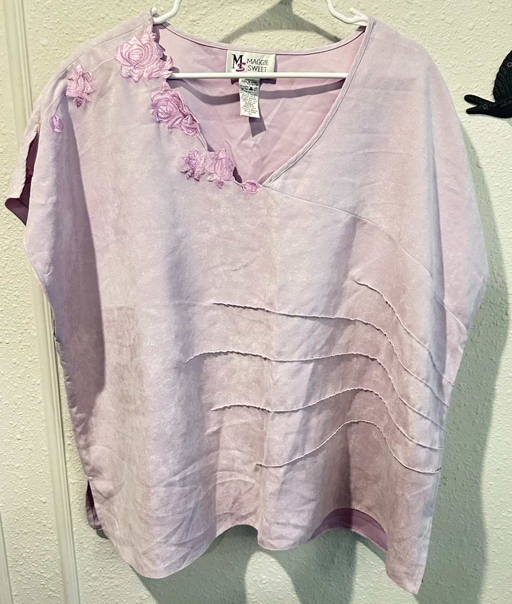 Vintage 1990’s Maggie Sweet 3X Blouse Purple Lilac Boxy 3D Floral Lace Appliqué