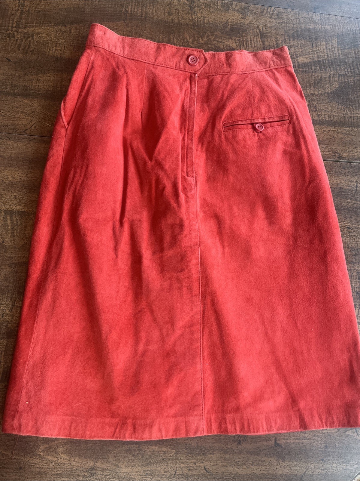 Vintage Toffs Cherry Red Genuine Suede Leather Midi Skirt 10M Old Money Korea