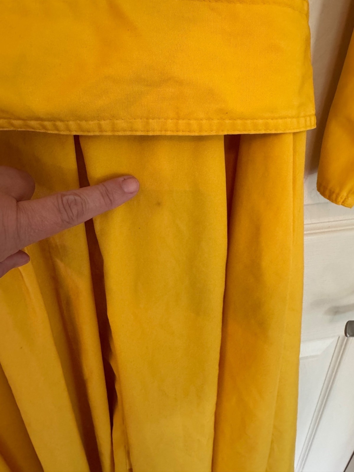 Vintage Caron Retro 70’s Yellow Midi Length Long Sleeve Shirt Dress Size Small
