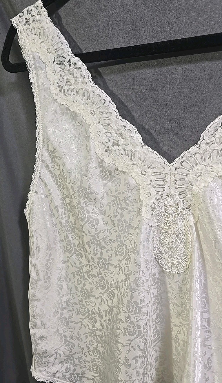 Camisole Tank Top Cami Slippery Smooth White SATIN Bust 42″ Lucy Ann II