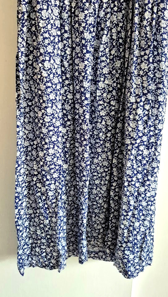 Ms. Darby Vintage Blue & White Summer Floral Midi Dress Size 6 – Fit & Flare