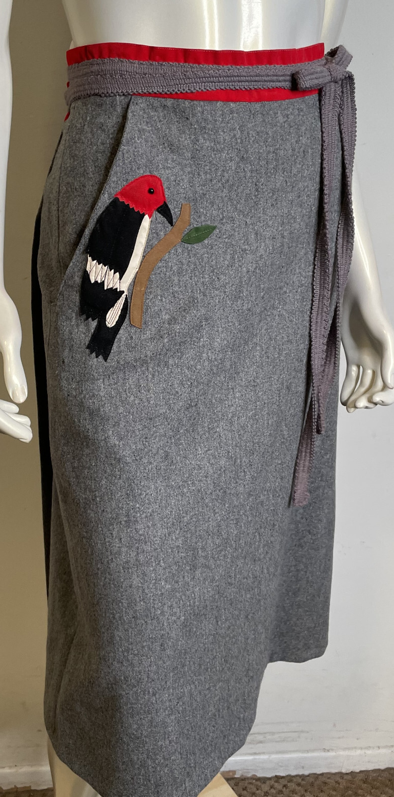 VTG 60s Woodpecker Bird Applique Wool Wrap Skirt S 4 6 8 Retro Gray Red Crabtree