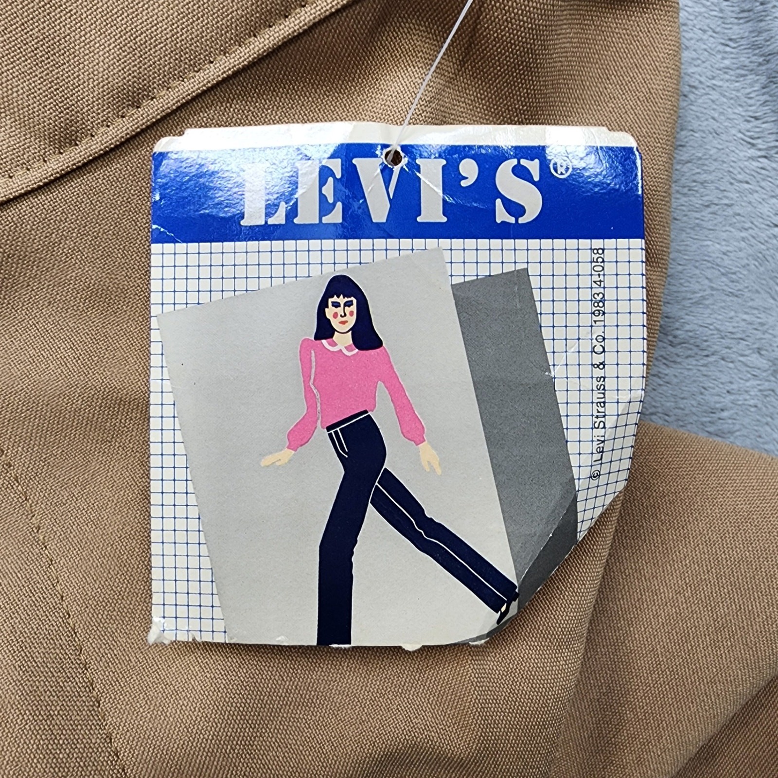 NEW Vintage 80s Levi’s Pants Womens XS/11 Tan High Rise Straight Leg Polyester