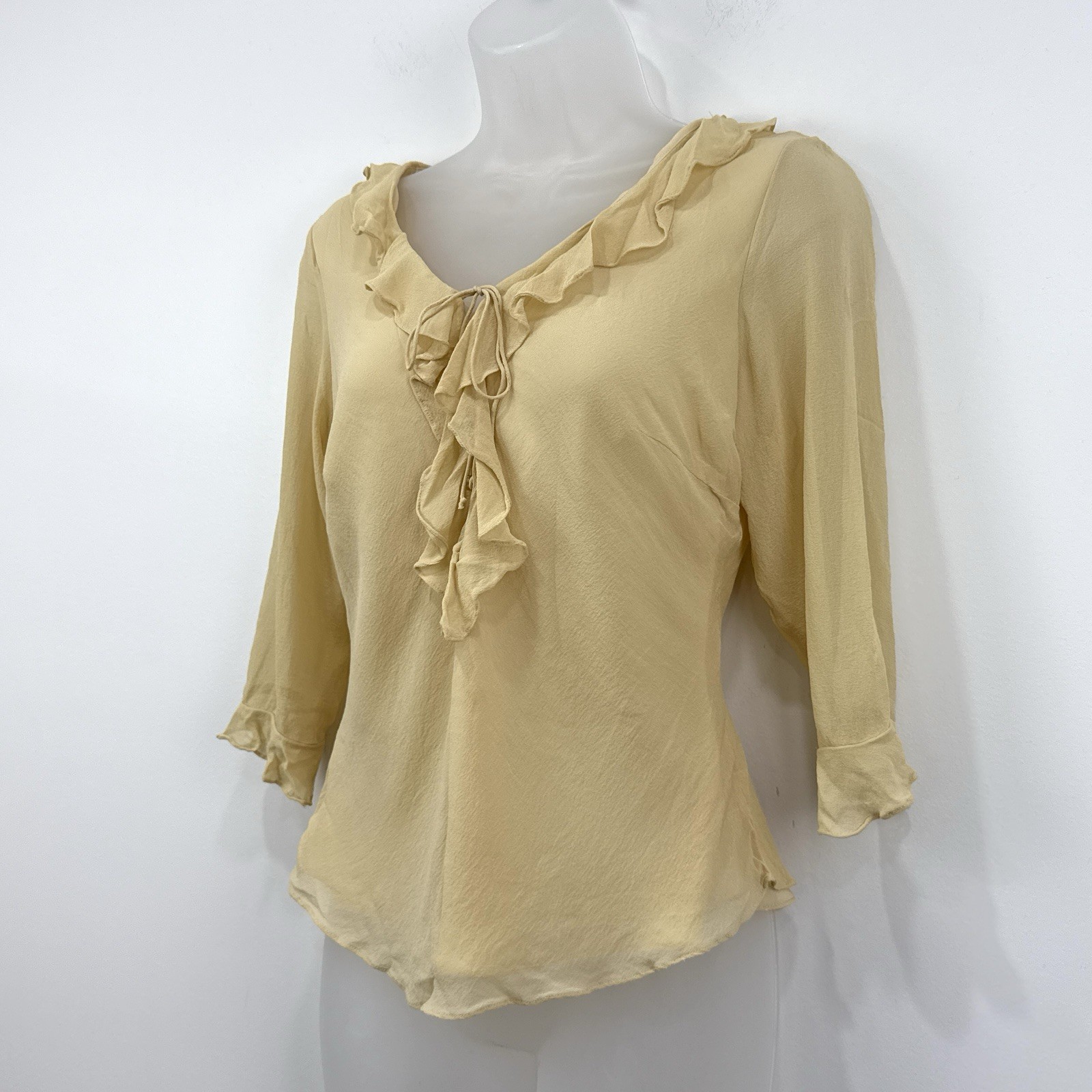 VTG Y2K Ice 100% Silk Top Womens S Beige Renaissance Fairy Dainty Ruffle Flounce