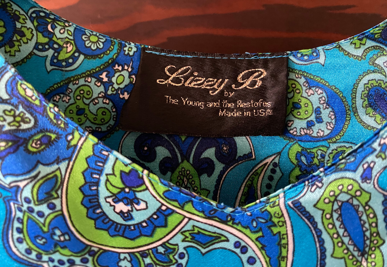 Vintage LIZZY B Women’s Nightgown Blue Green Satin Paisley 70’s Aprox Size M / L