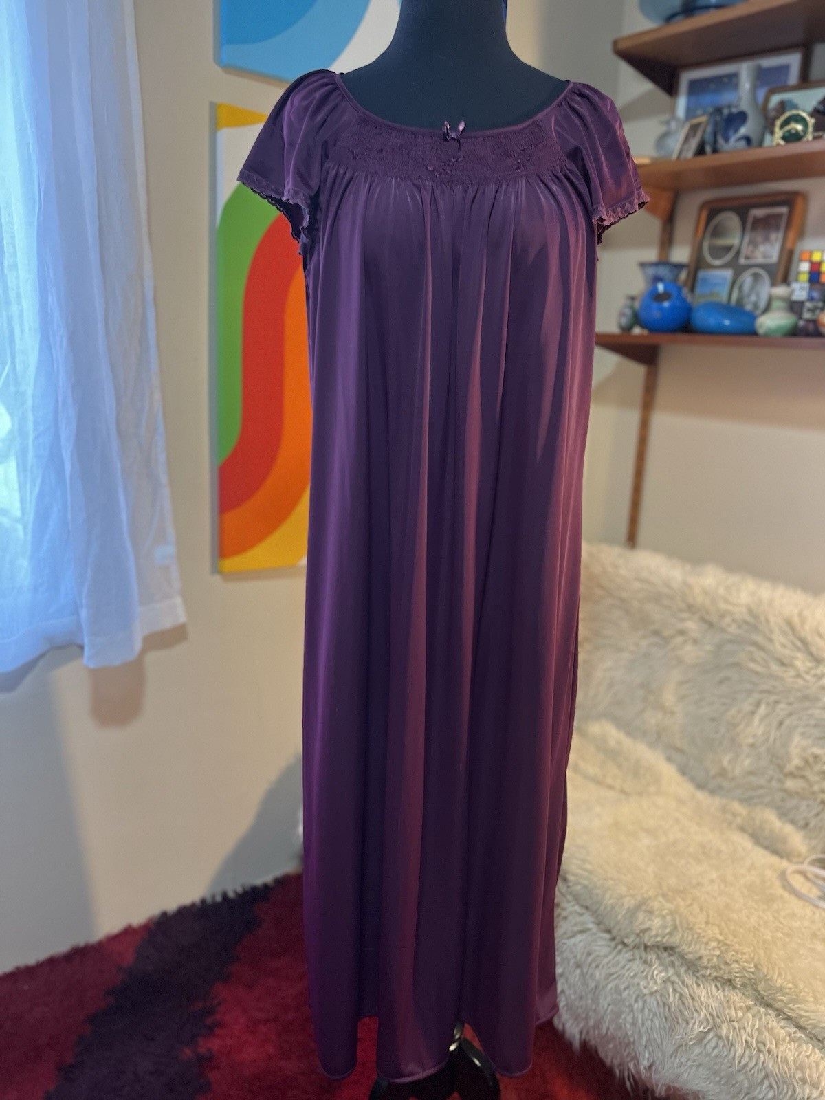 Vtg Miss Elaine Maroon Burgundy Red Silky Nylon Flutter Sleeve nightgown Small