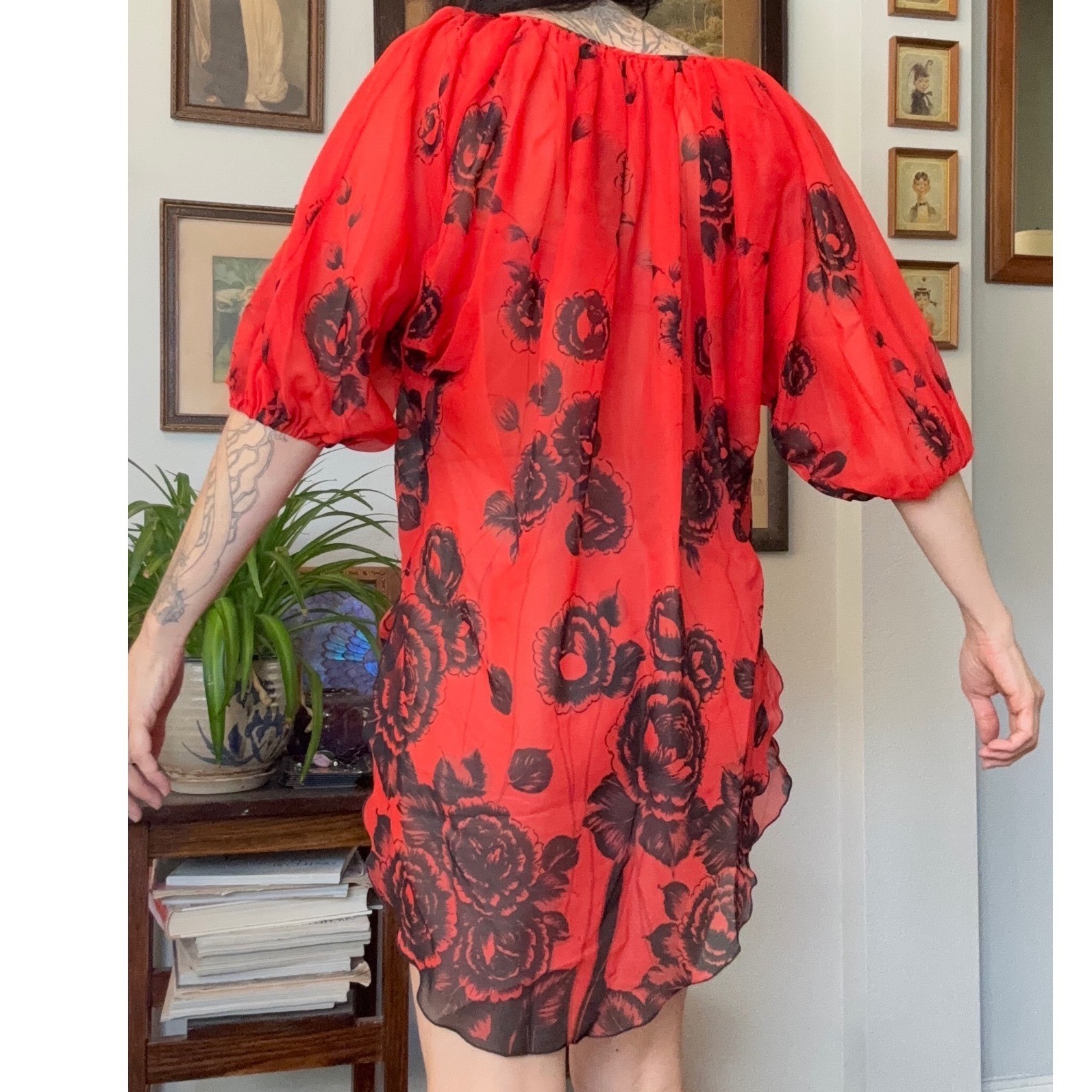 Vintage 70s 80s Tori Richard Honolulu Liberty House Red Black Rose Tunic Top