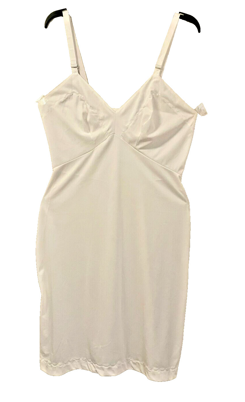 Movie Star Size 36 Tall Vintage Slip Excellent Condition Please Read