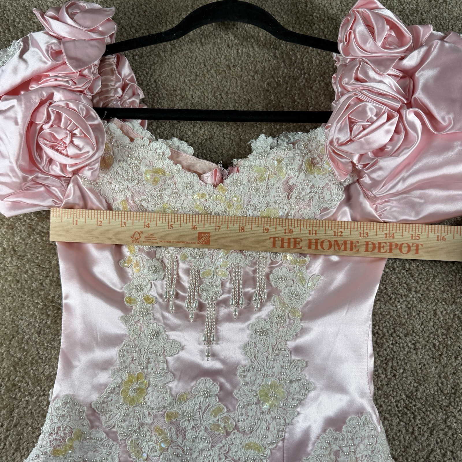 Vintage Pink Satin Gown With Beaded And Lace Details Ruffled Puff Sleeves Small