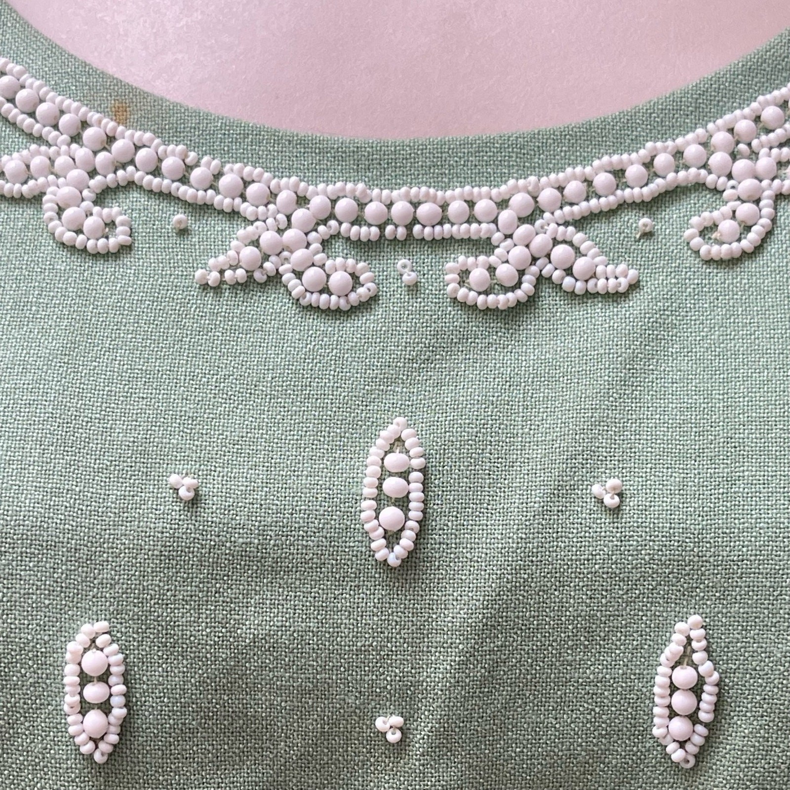 Beaded Sexy Green Wiggle Dress 1960’s Linen A-Line Pencil Skirt W/Pocket Vintage