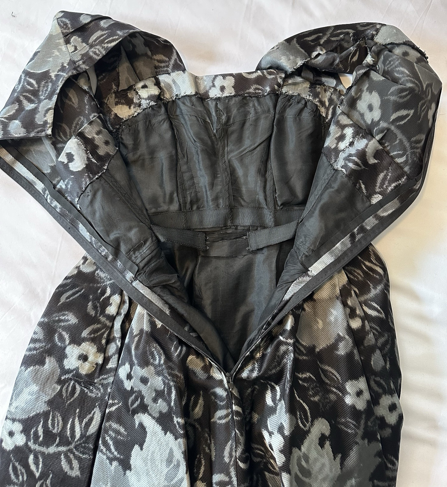 Vintage PIERRE BALMAIN SILK FAILLE BUBBLE HEM w/BOWS!! COCKTAIL DRESS JACKET SET