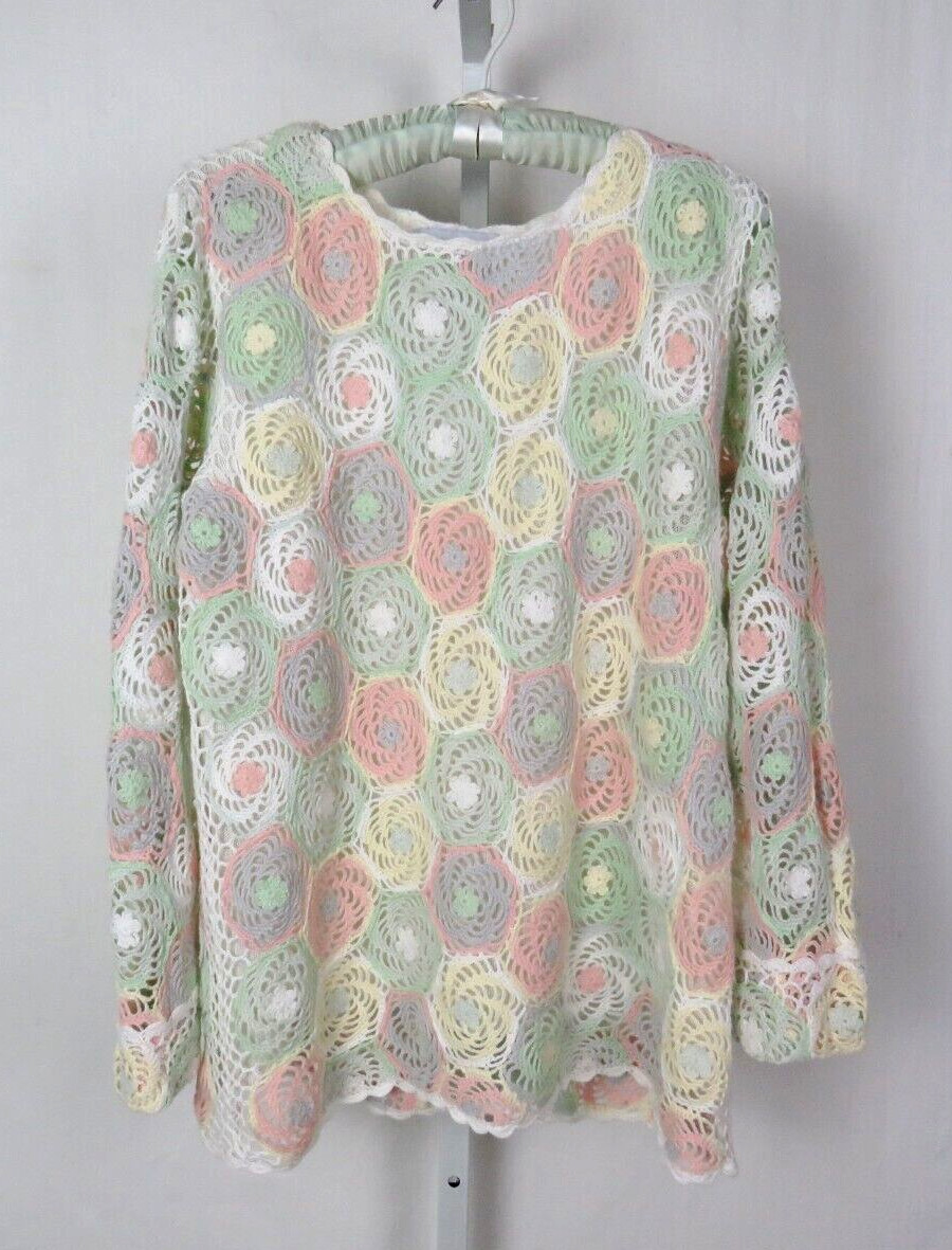 VTG 1980s BFA CLASSICS CROCHETED FLORAL TOP SIZE MEDIUM COTTON RAMIE LINED