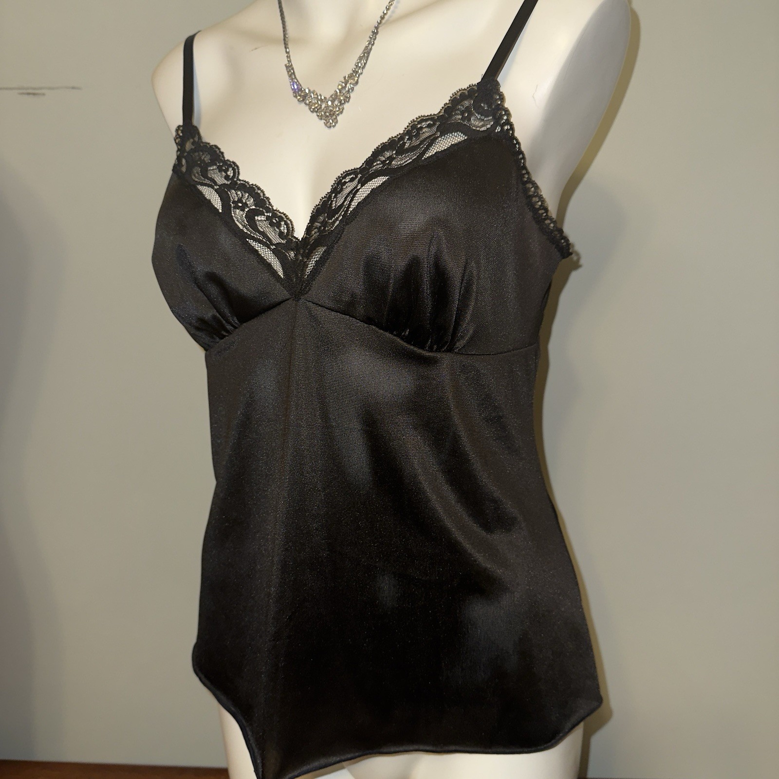 Vanity Fair Camisole Top Vintage Black Nylon Lace Size 36 Whimsical Fairy Goth