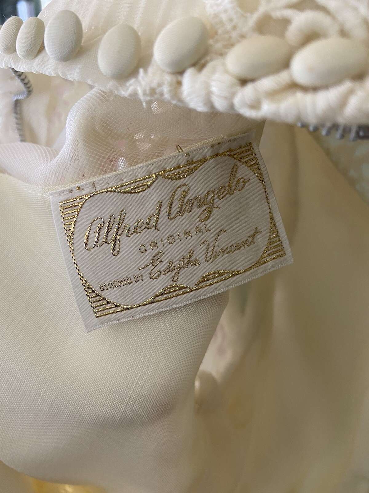 1960s VTG Edythe Vincent Alfred Angelo Lace Long Sleeve Wedding Dress Train Blue
