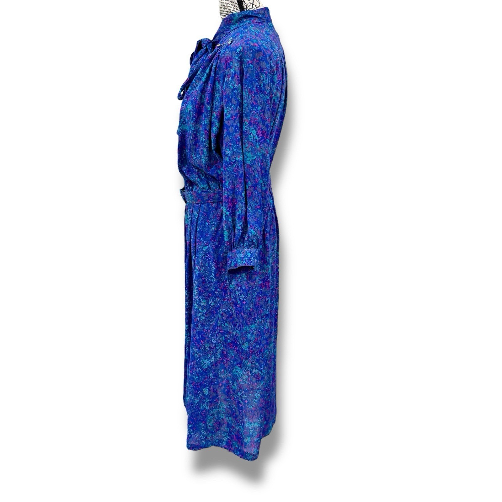 Vintage Willi Size M Blue Belted Midi Dress Brooch USA Secretary