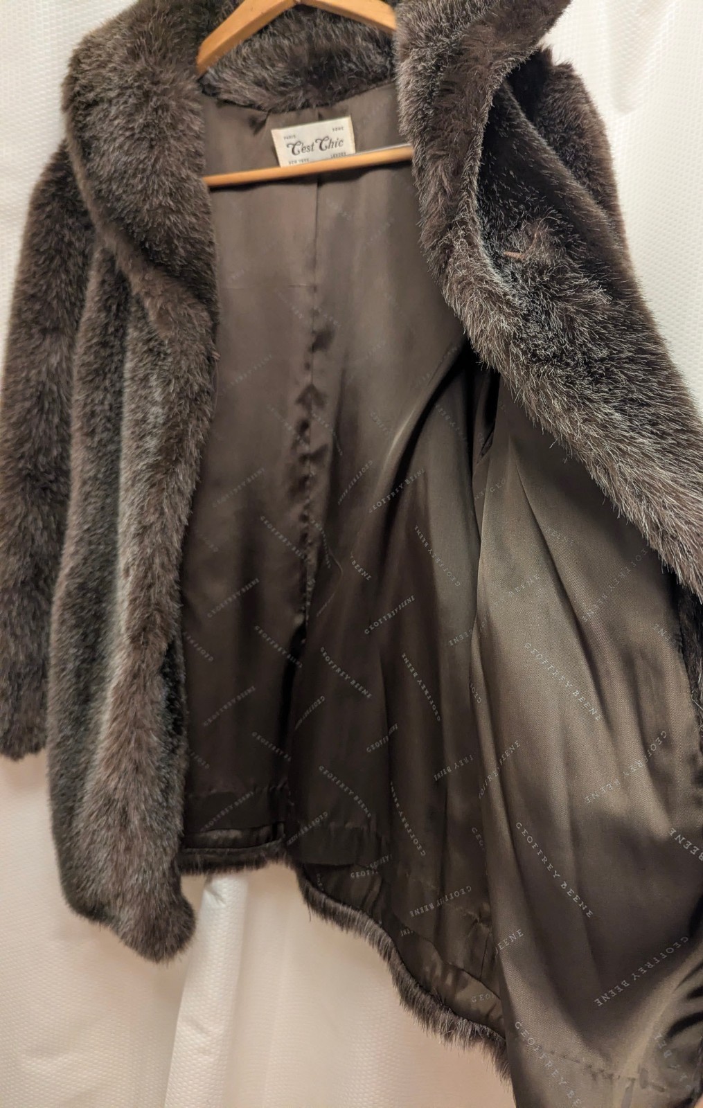 Vintage Faux Fur Shawl Collar Style Coat with Luxuriously Soft Multi-Tone Browns