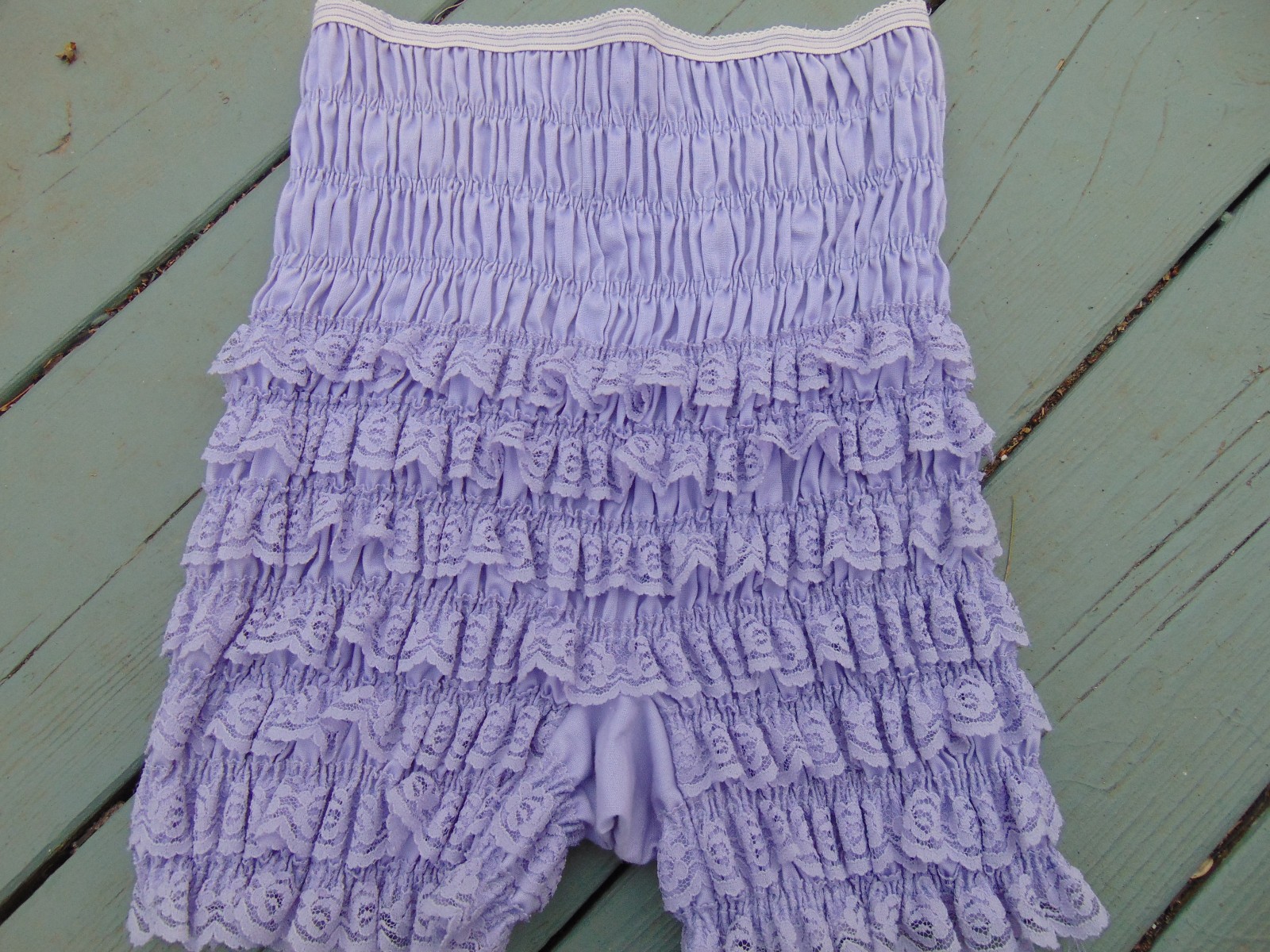 Vintage FANTASIA Lavender Ruffled Stretch Bloomers Sissy Pettipants Dance sz Med