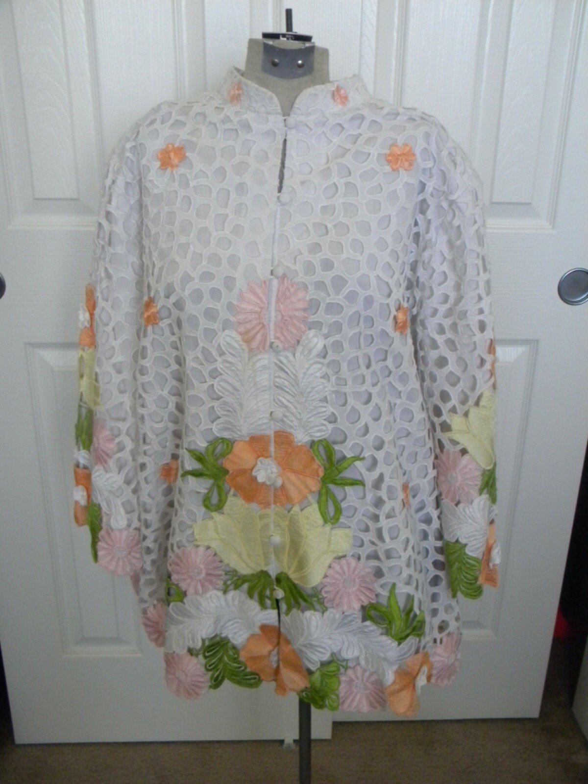 vintage white lace with colored flowers jacket -lined- Sz 16 Easter/Spring wear