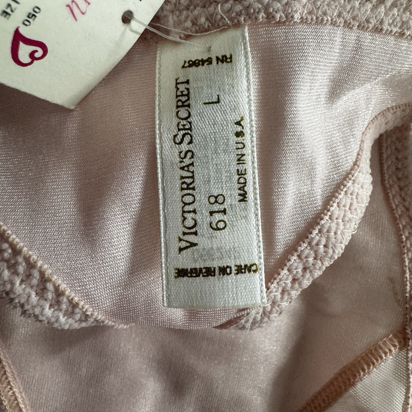 New Victoria’s Secret Satin Second Skin Bra Panty Set Size 38C Thong Large Vtg