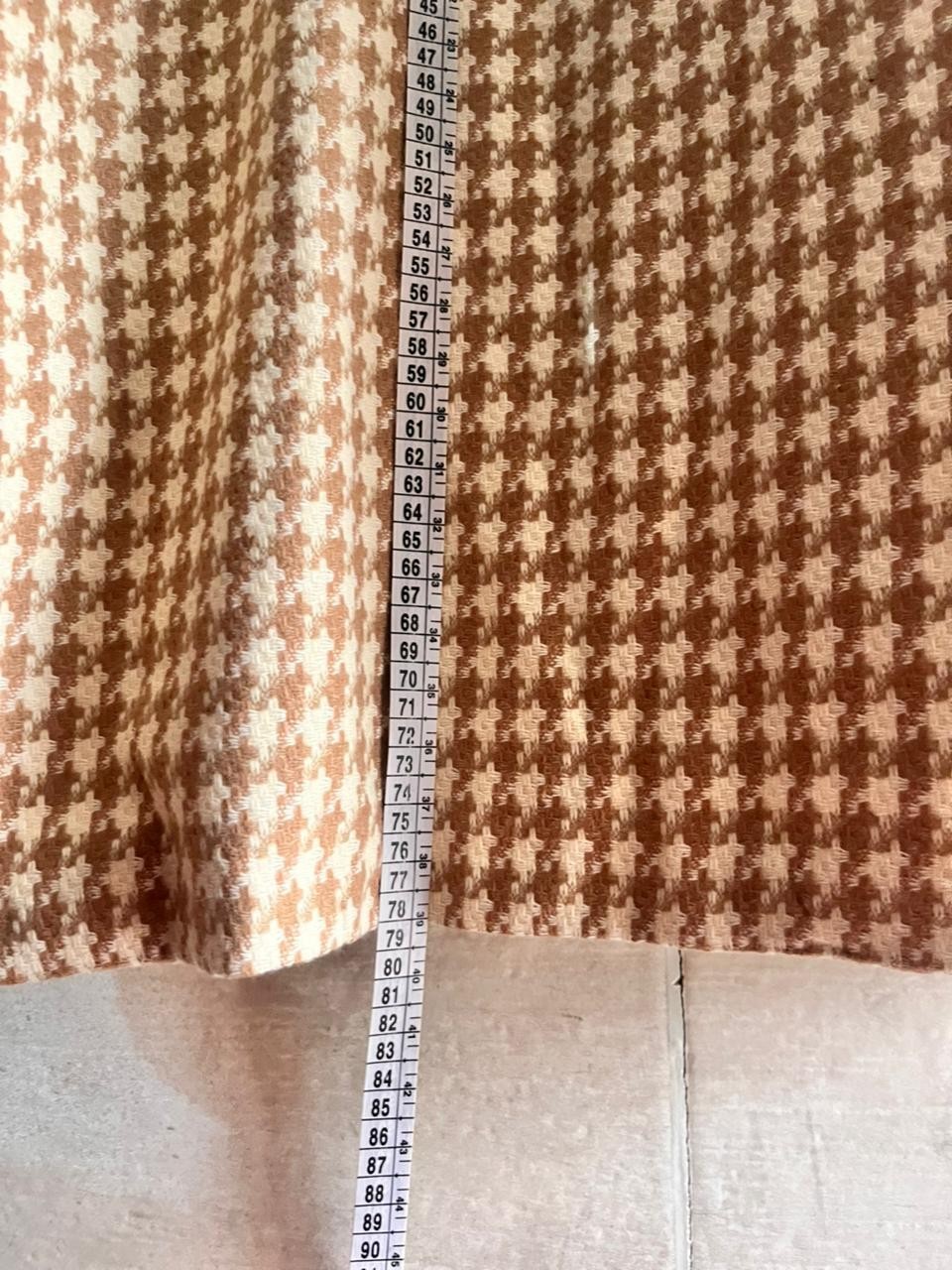 Vintage Tan Jay Women’s Brown and Beige Houndstooth Tweed Blazer size UK 18